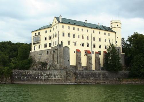 Dél-Cseh várak és kastélyok